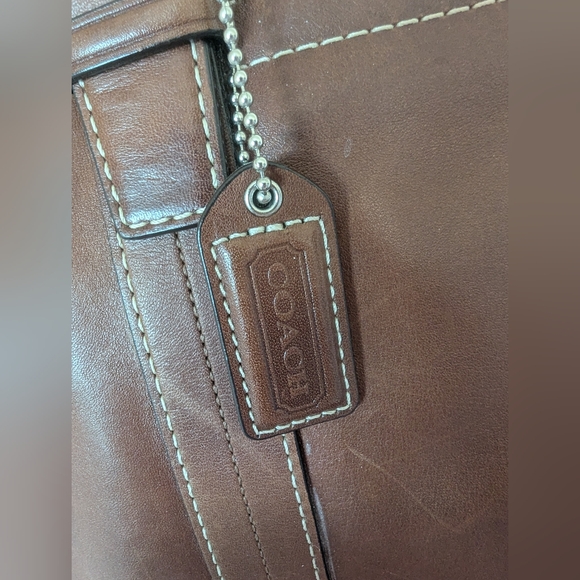 Coach Rich Brown Leather Shoulder Bag - Picture 3 of 7